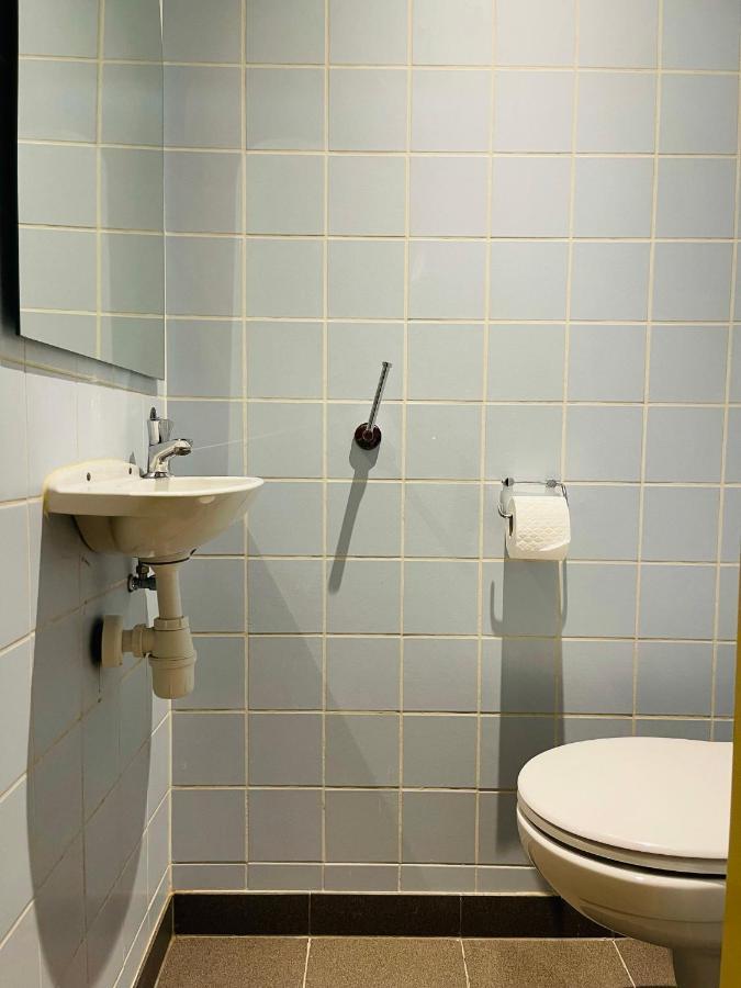 Red Light District B & B Canal View Amsterdam Bagian luar foto