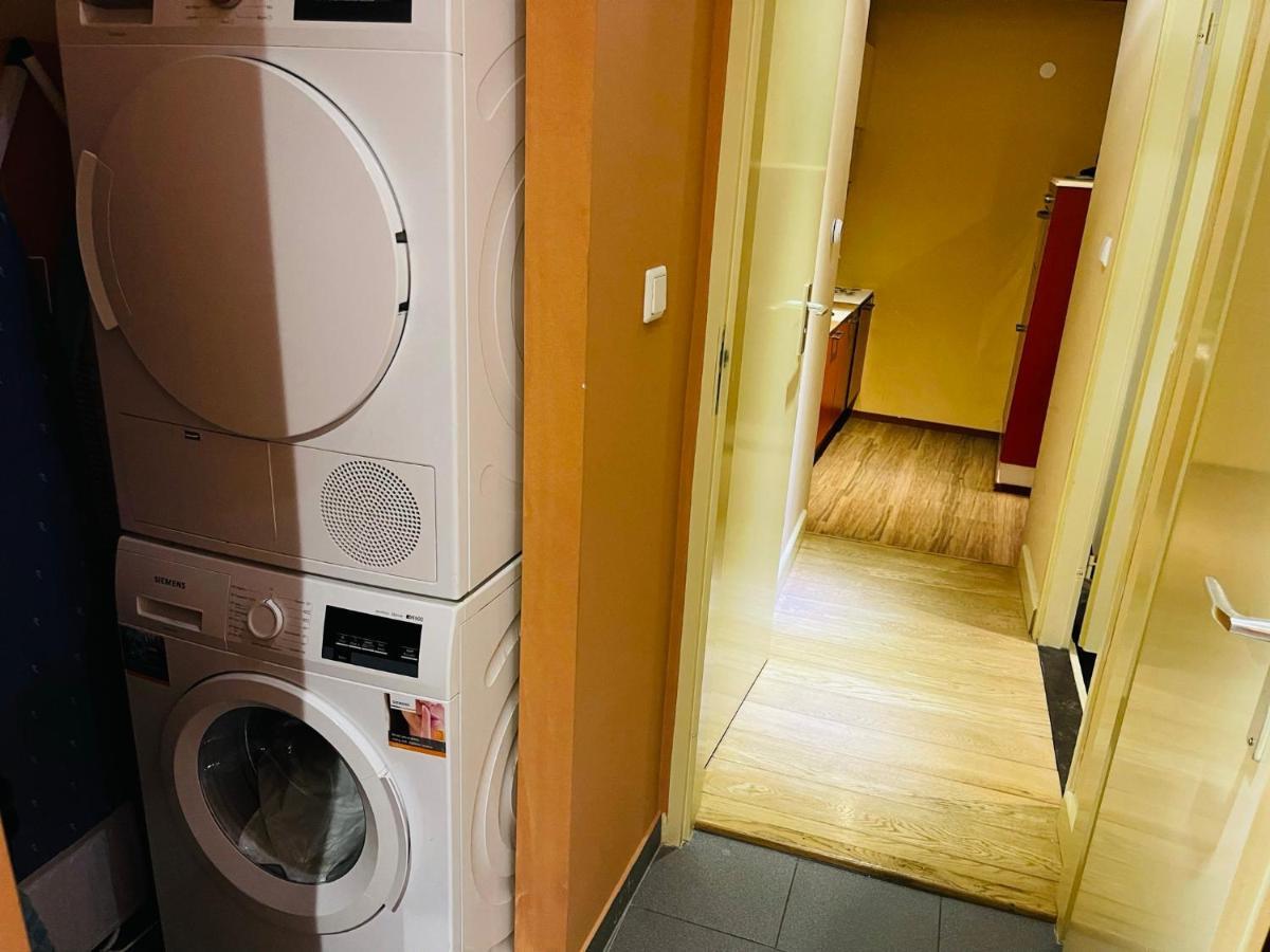 Red Light District B & B Canal View Amsterdam Bagian luar foto