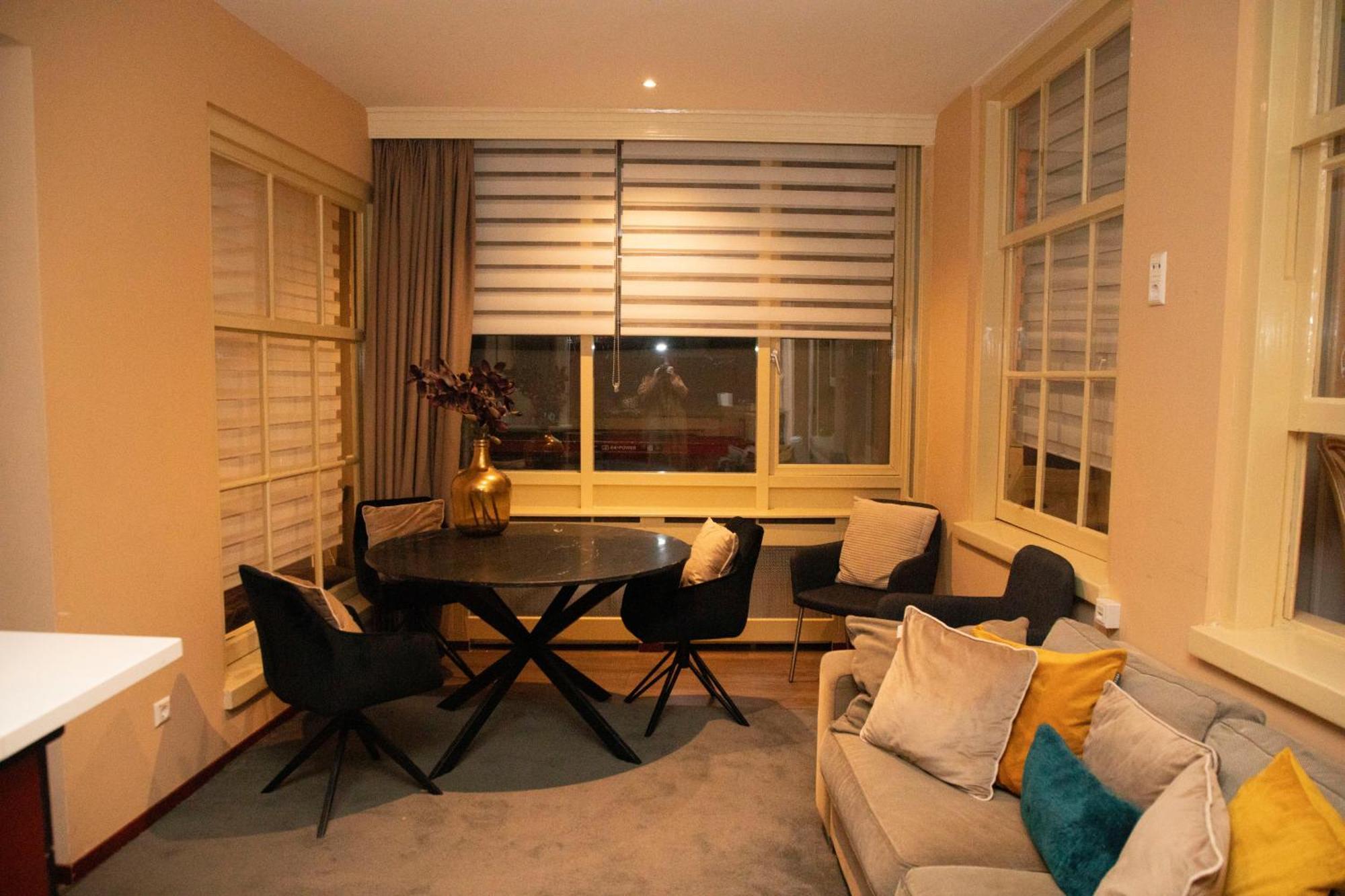 Red Light District B & B Canal View Amsterdam Bagian luar foto