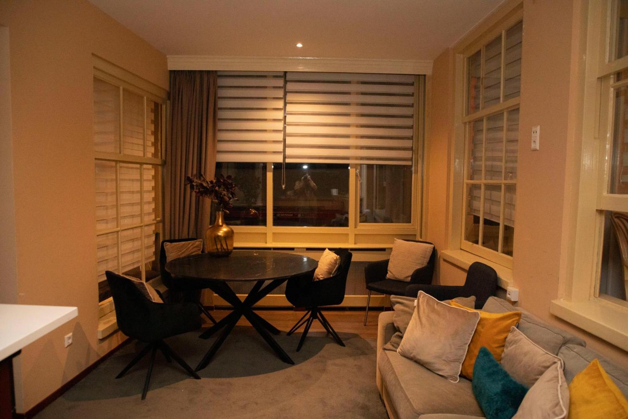 Red Light District B & B Canal View Amsterdam Bagian luar foto