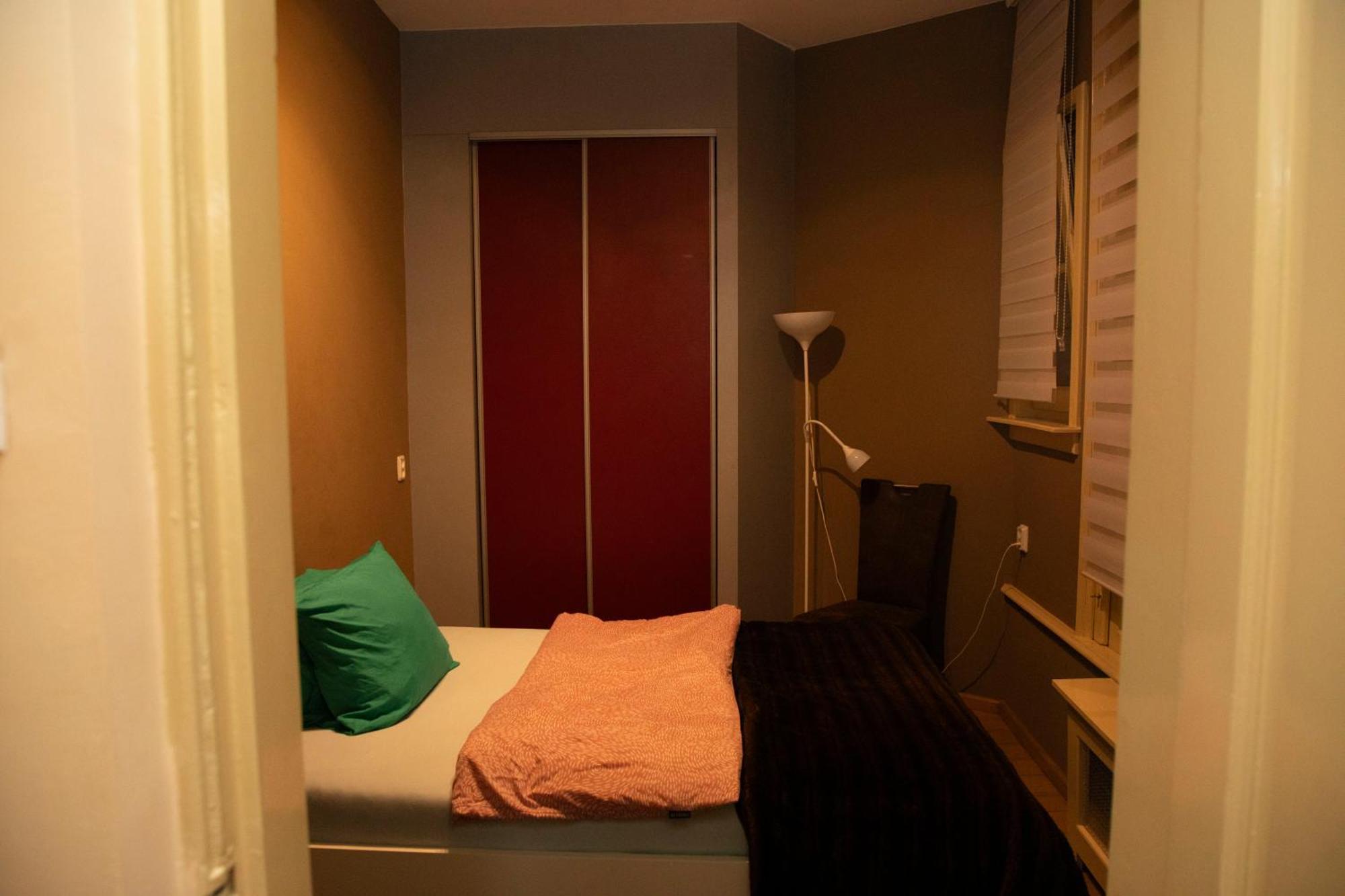 Red Light District B & B Canal View Amsterdam Bagian luar foto